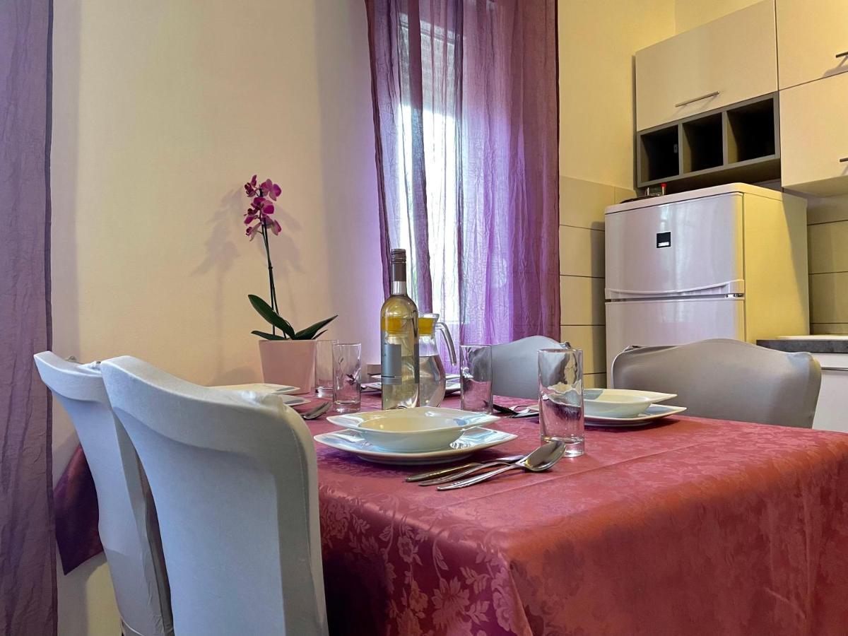 Apartman "Lima" Pula Exterior foto